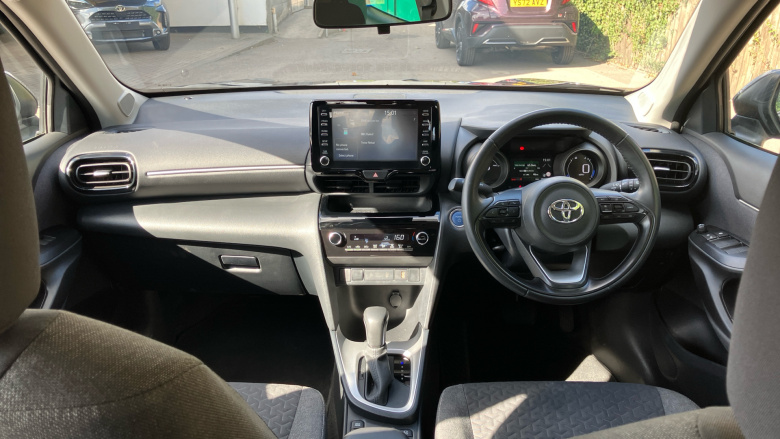 Toyota Yaris Cross 1.5 Hybrid Icon 5dr CVT Hybrid Estate